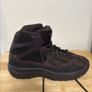 Adidas Yeezy Desert Boots (Oil)